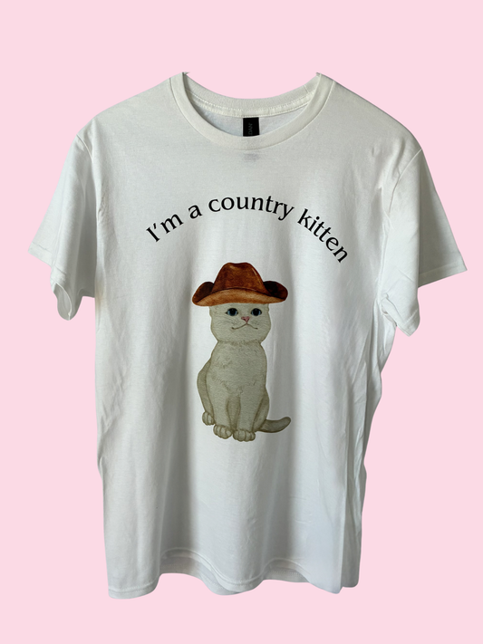 “I’m a country kitten” T-Shirt